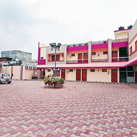 Hotel O Chaitdeep Palace Gorakhpur Exterior foto